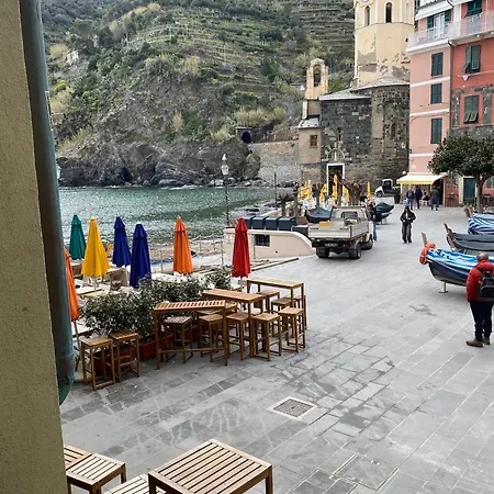 A La Conchiglia Doro Daire Vernazza